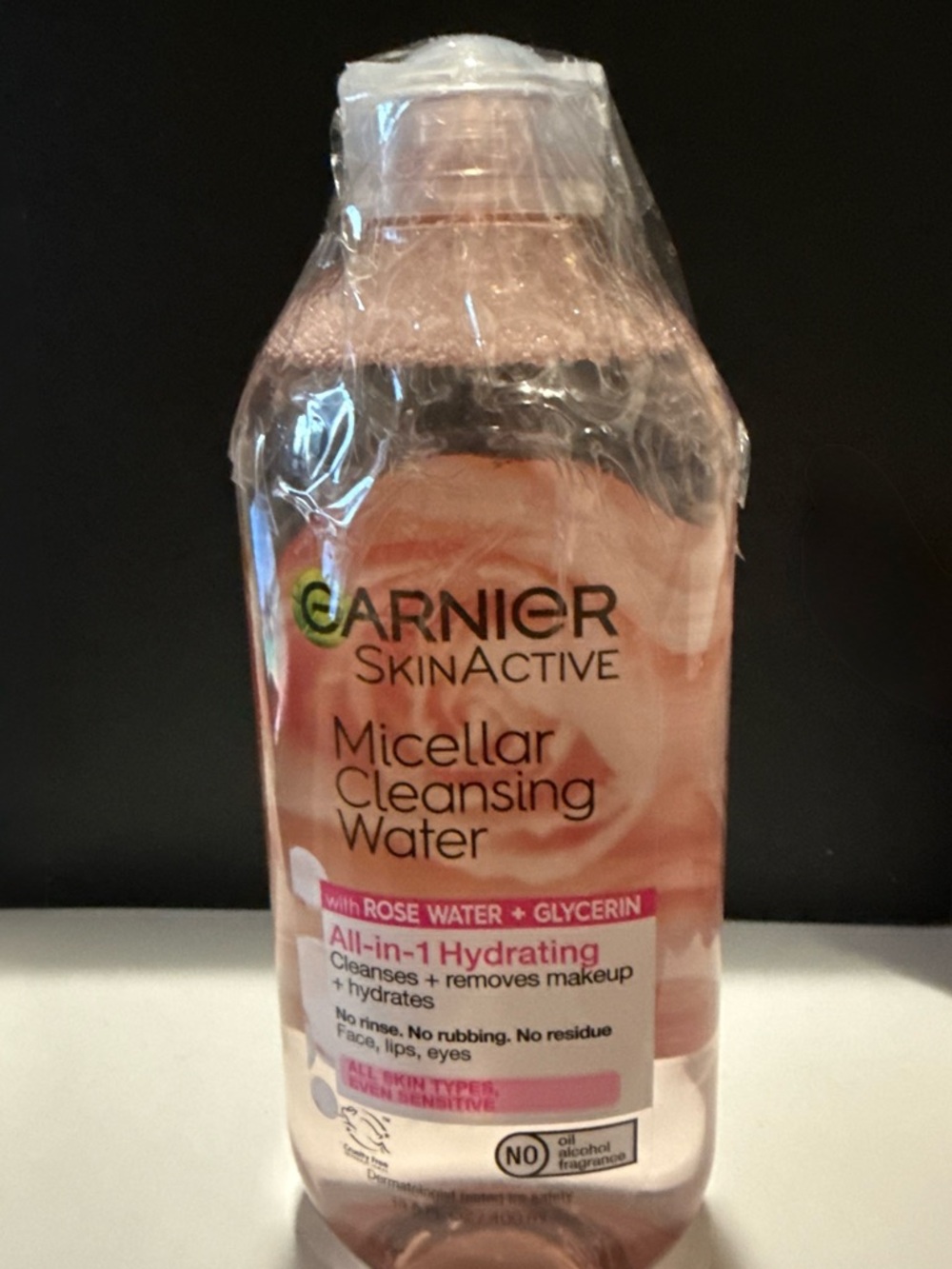 Garnier SkinActive Micellar Cleansing Water - Pink